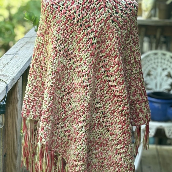 Vintage 70s Crocheted Poncho - Picture 5 of 5
